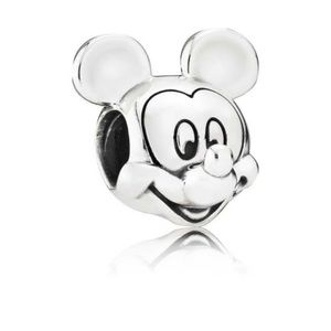 NEW  Pandora Mickey Mouse Charm